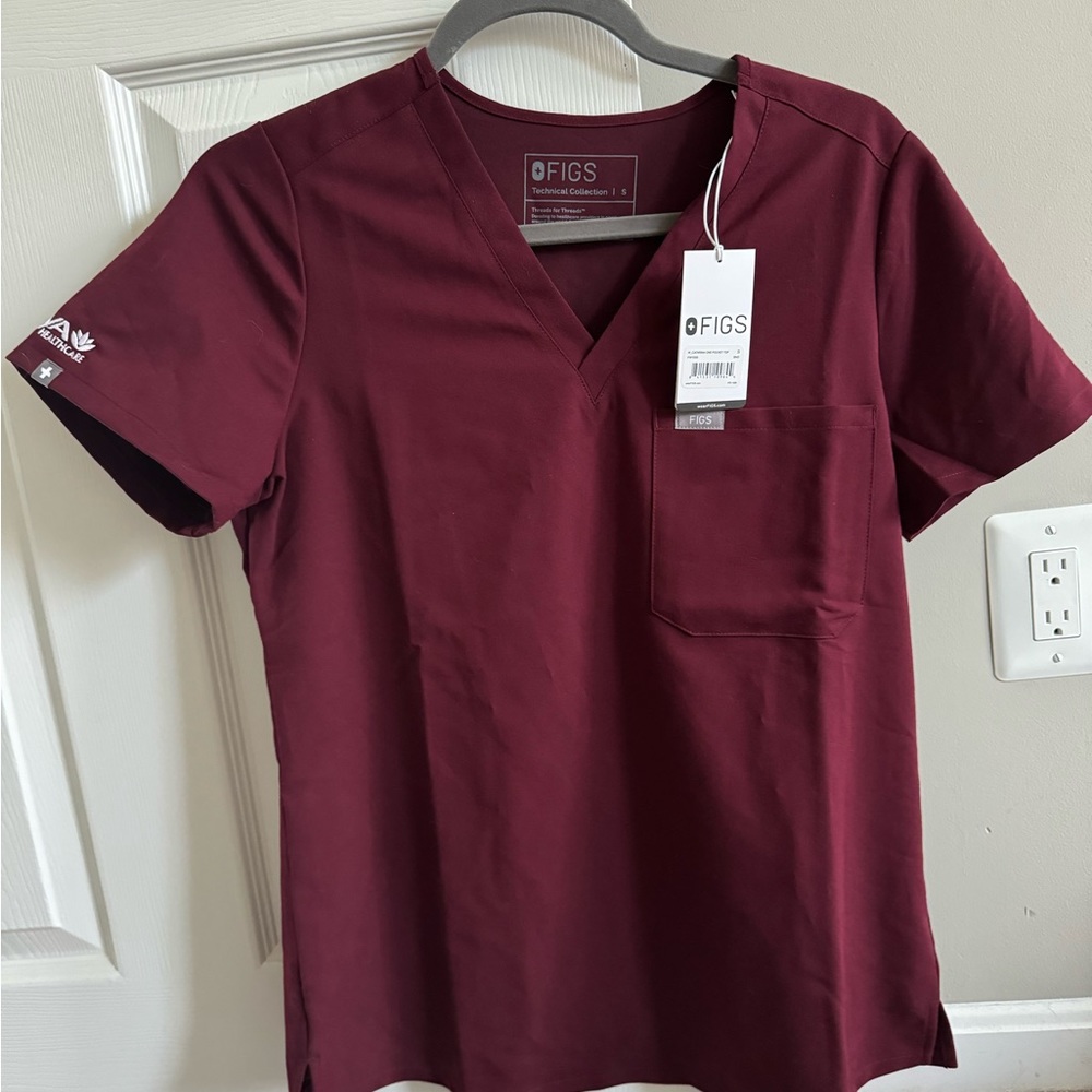 Figs set burgundy NWT